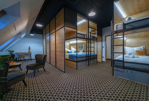 CHORS like a hotel | Capsule & NFT Boutique Hostel Bratislava | City Center