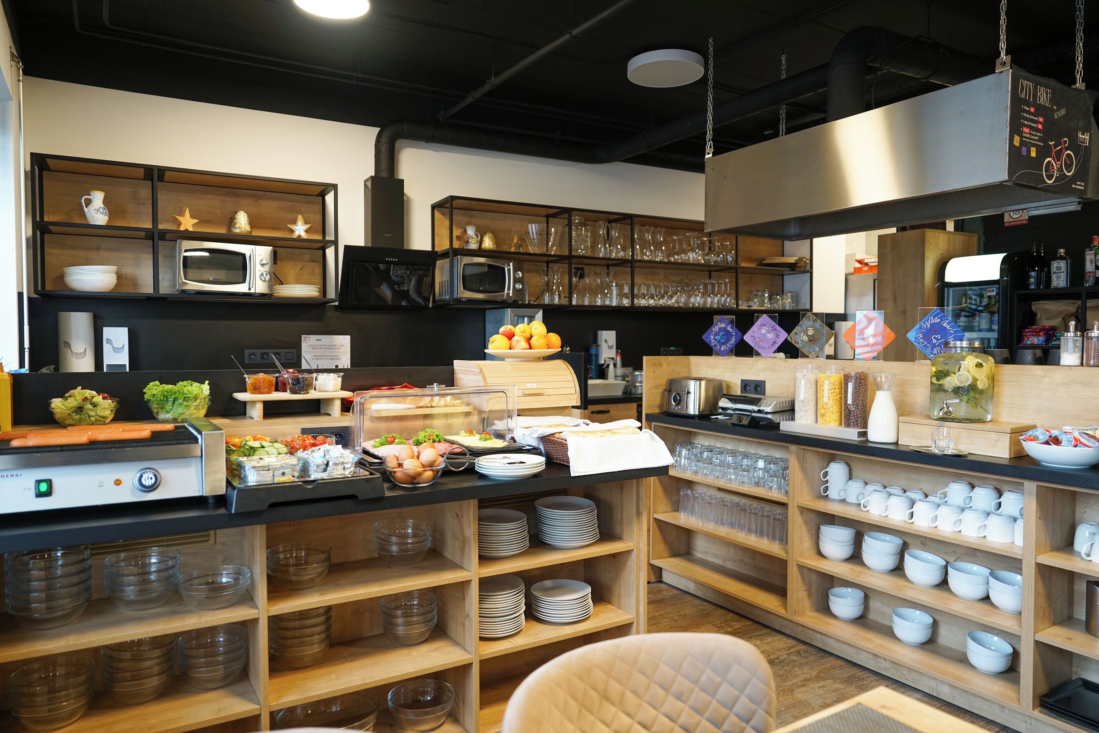 Photo - CHORS like a hotel - Capsule & NFT Boutique Hostel Bratislava - City Center