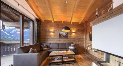 Alpenchalet mit Sauna und Balkon
