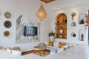 Luxury Villa | Living area - Good Vibe Villa - 3 Bdrm Luxury Villa (Canggu)