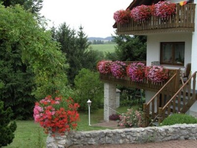 Family-friendly 3-star vacation apartment (85sqm) - with a beautiful view