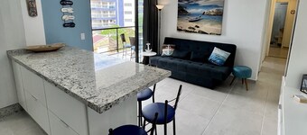 Lindo apto c/ar cond. perto da praia