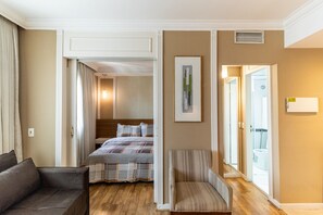Appartement Exécutif | Coffres-forts dans les chambres, Wi-Fi gratuit