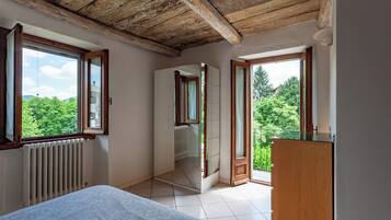 4 camere, culla da viaggio, Wi-Fi, lenzuola