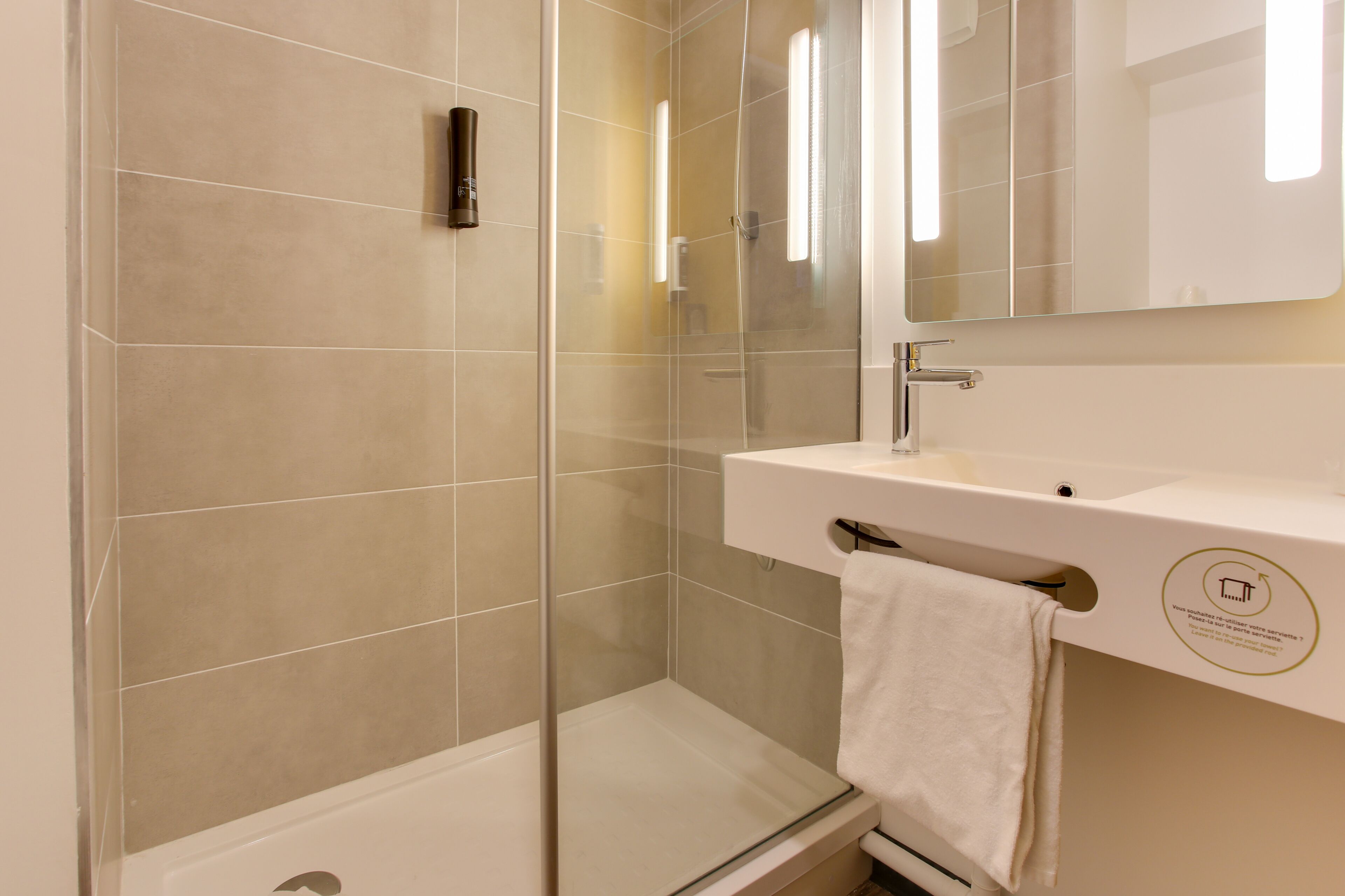 Foto - B&B HOTEL Dijon Valmy Toison d'or