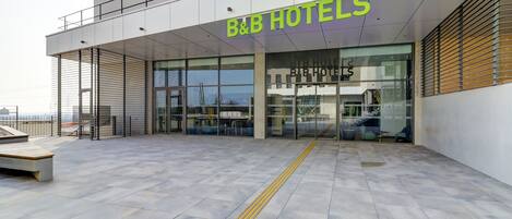 Entrada de la propiedad