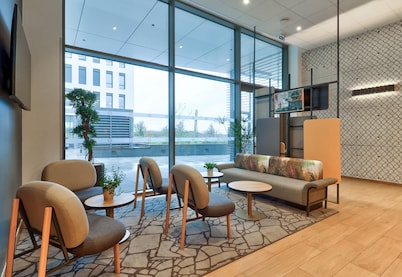B&B HOTEL Dijon Valmy Toison d'Or