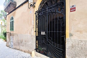Dettaglio esterni