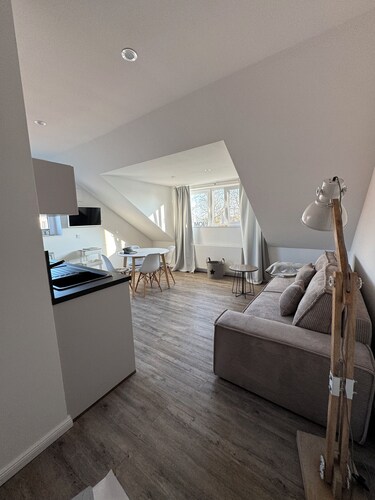 Elbblick 1, right on the Dove Elbe, close to the city