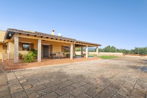 Rural retreat near beaches in Can Ferradura, Binissalem