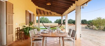 Rural retreat near beaches in Can Ferradura, Binissalem