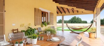 Rural retreat near beaches in Can Ferradura, Binissalem