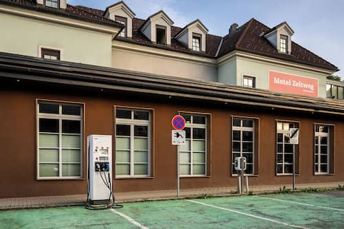 Free self parking