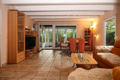 Attraktiver Bungalow in Warwerort an der Nordsee