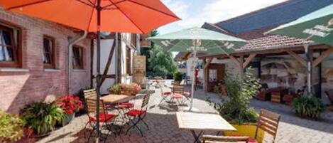 Restauration extérieure