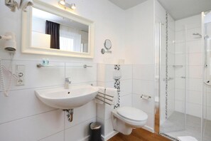 Chuveiro, secador de cabelo