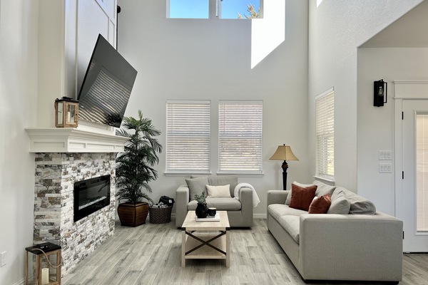 TV connectée, cheminée, jeux vidéo