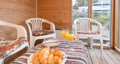Pass the Keys | Comfortable Stone Built Cottage in Menai Bridge