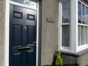 Exterior detail - Comfortable Stone Built Cottage in Menai Bridge - Pass the Keys (Menai Bridge)