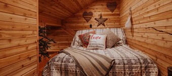 Nest · Treehouse on the Water -Eagles Nest-20 ft high