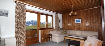 Apartment in Vorberg near Dachstein Glacier