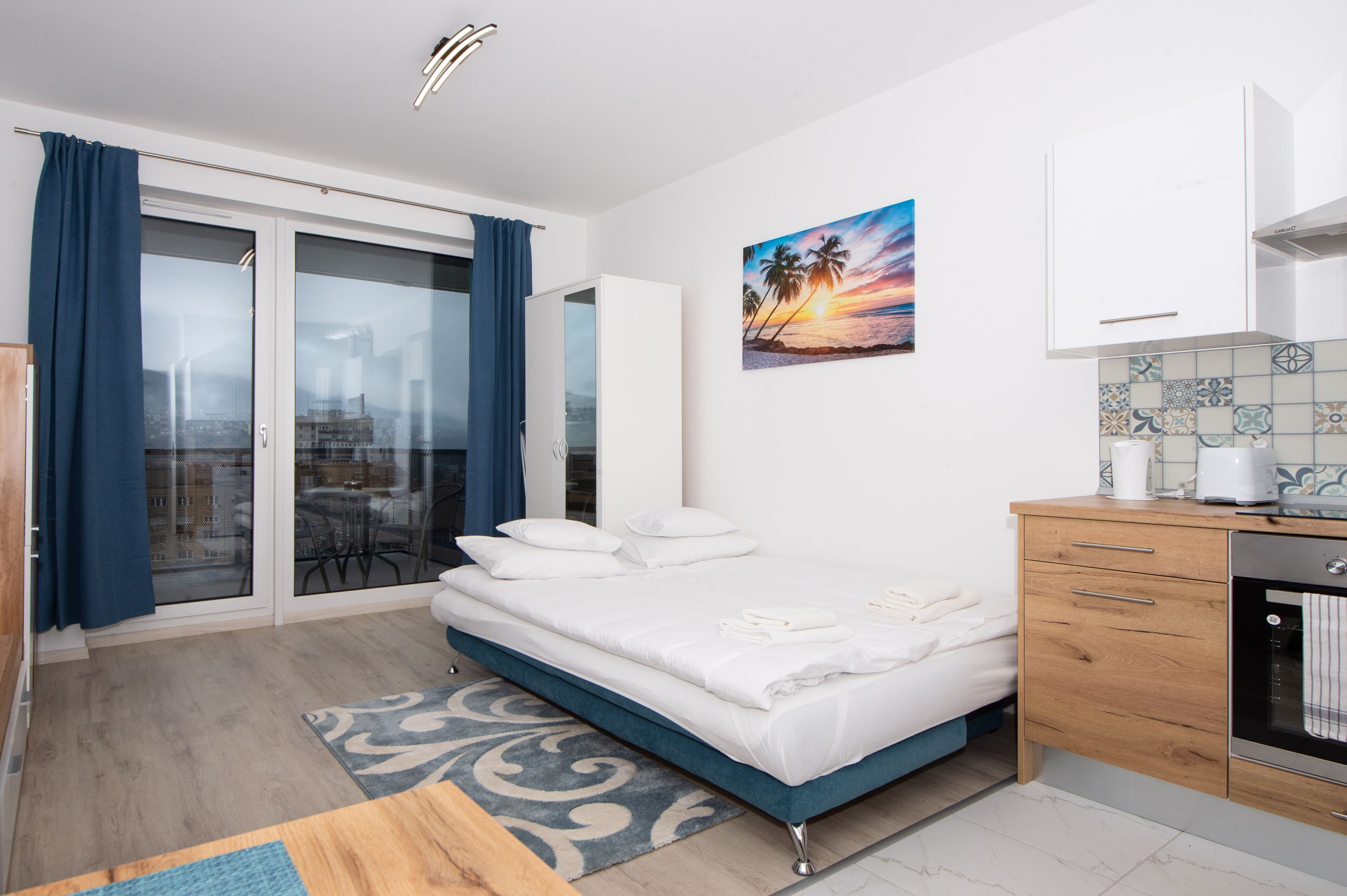 Individually decorated, individually furnished, soundproofing, free WiFi