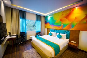 Premium bedding, memory-foam beds, minibar, in-room safe - Quality Inn Rockwell Grand, Bangalore (Bengaluru)