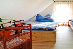 2 bedrooms