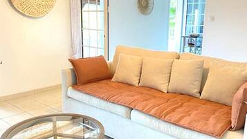 Smart-tv en een open haard