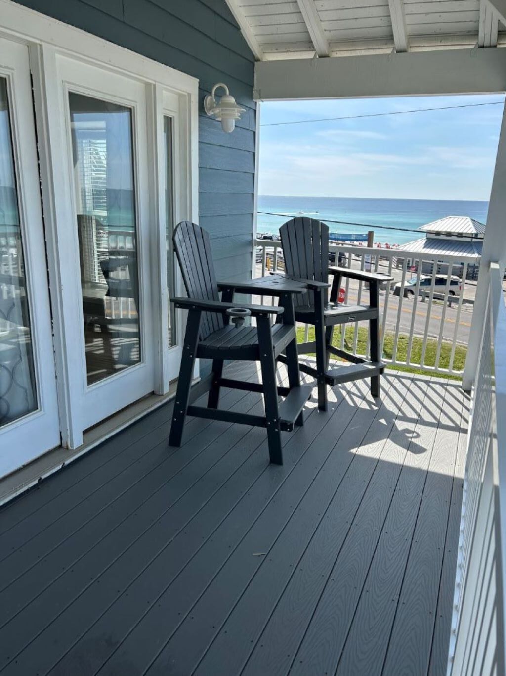 Oceanfront Condo; Gorgeous Ocean views! Many exterior and interior updates!
