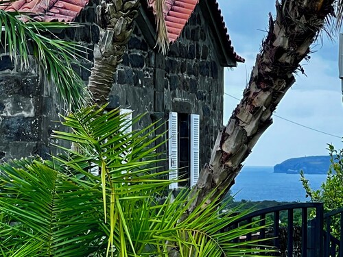 Country house with sea view