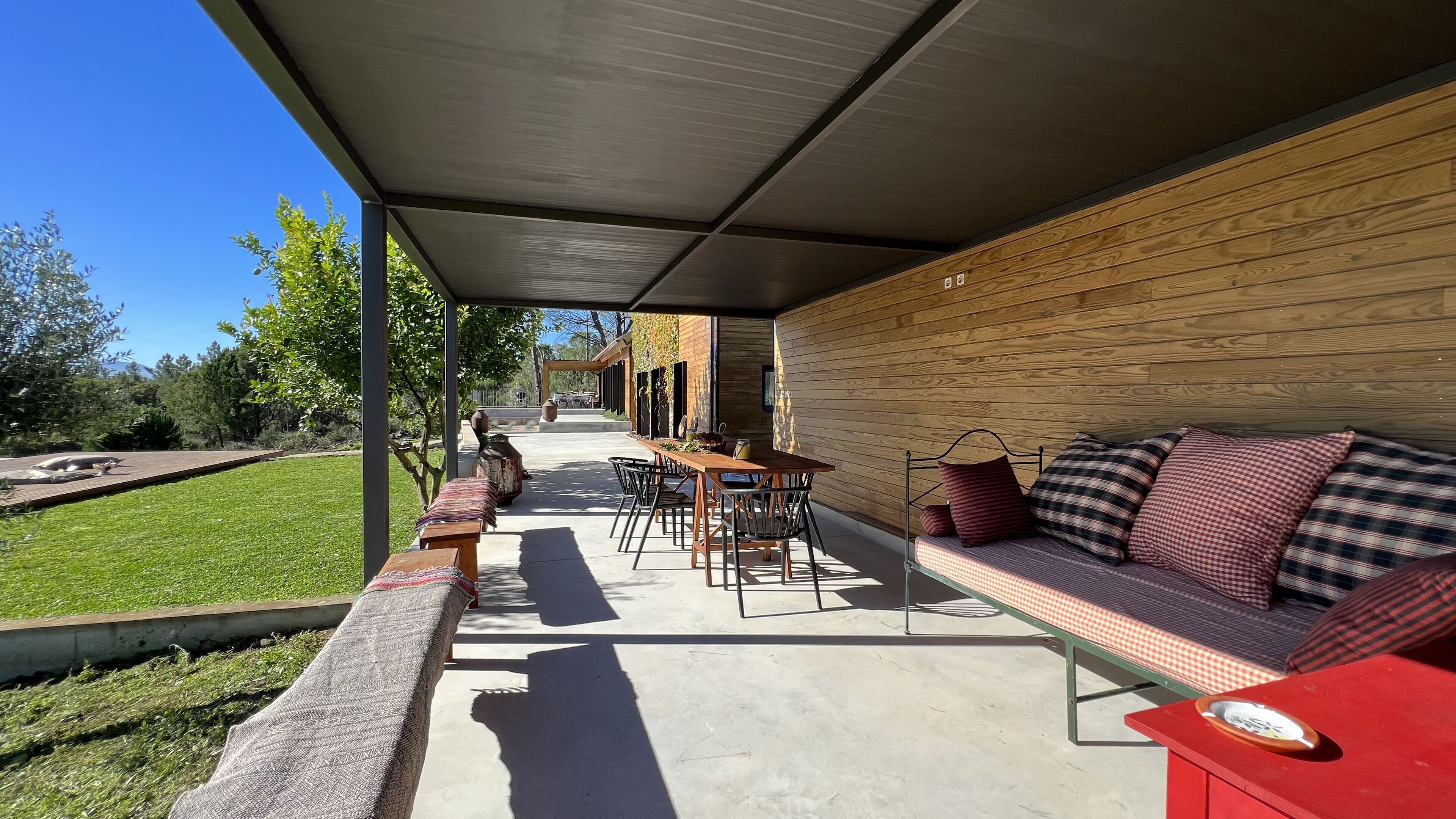 Nhà có tầm nhìn toàn cảnh | Hiên