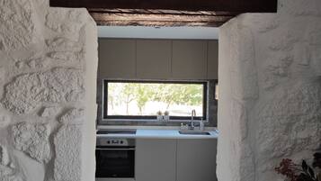 Casa panorámica | Cocina privada | Refrigerador, microondas, horno y parrilla de estufa