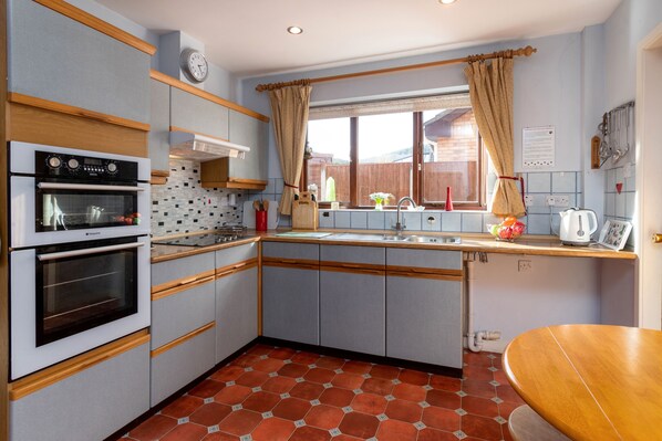 High chair, freezer