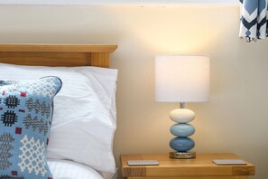 4 Schlafzimmer, Bügeleisen/Bügelbrett, kostenloses WLAN, Bettwäsche