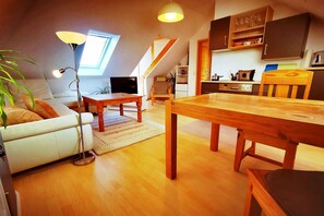 Smart TV, DVD player