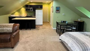 1 makuuhuone, vauvan matkasänky, ilmainen Wi-Fi, vuodevaatteet