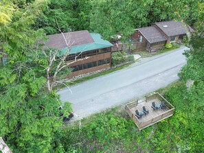 Exterior - Secluded Lodge w/ grill + Free Coffee and Tea (Elkins)