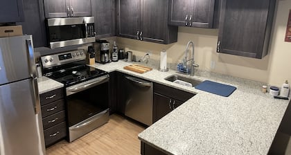 Beautiful ski condo, close to multiple ski mtns