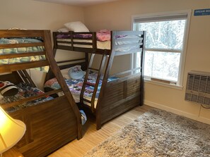 3 bedrooms, WiFi - Beautiful ski condo, close to multiple ski mtns (Mendon)