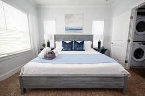 3 chambres, fer et planche à repasser, Wi-Fi gratuit, draps fournis