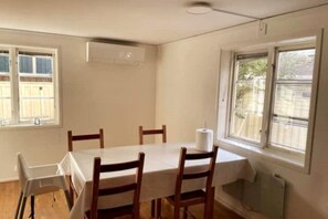 Dining - Centralt | Pittoreskt| Lägenhet #2 (Västervik)