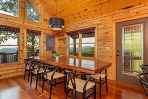 Dining - Sunset views for miles ~Gameroom~HotTub - Fire Pit (Mars Hill)