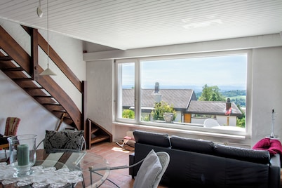 Spacious country house for group retreats in the Solothurn Jura