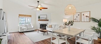 Ponte Vedra Beach Coastal Getaway: Sleeps 8