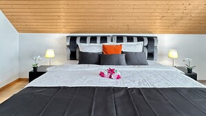 Suite – deluxe, privat bad, bakgårdsutsikt