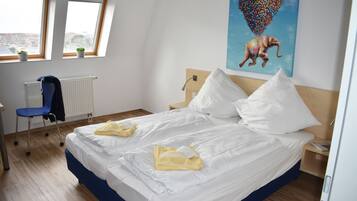 1 slaapkamer, een bureau, gratis wifi, beddengoed