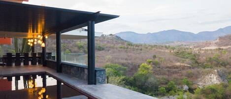 Piscine extérieure, piscine chauffée