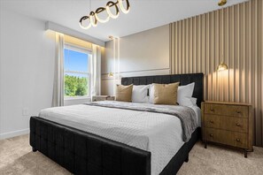 8 Schlafzimmer, Reisekinderbett, WLAN, Bettwäsche