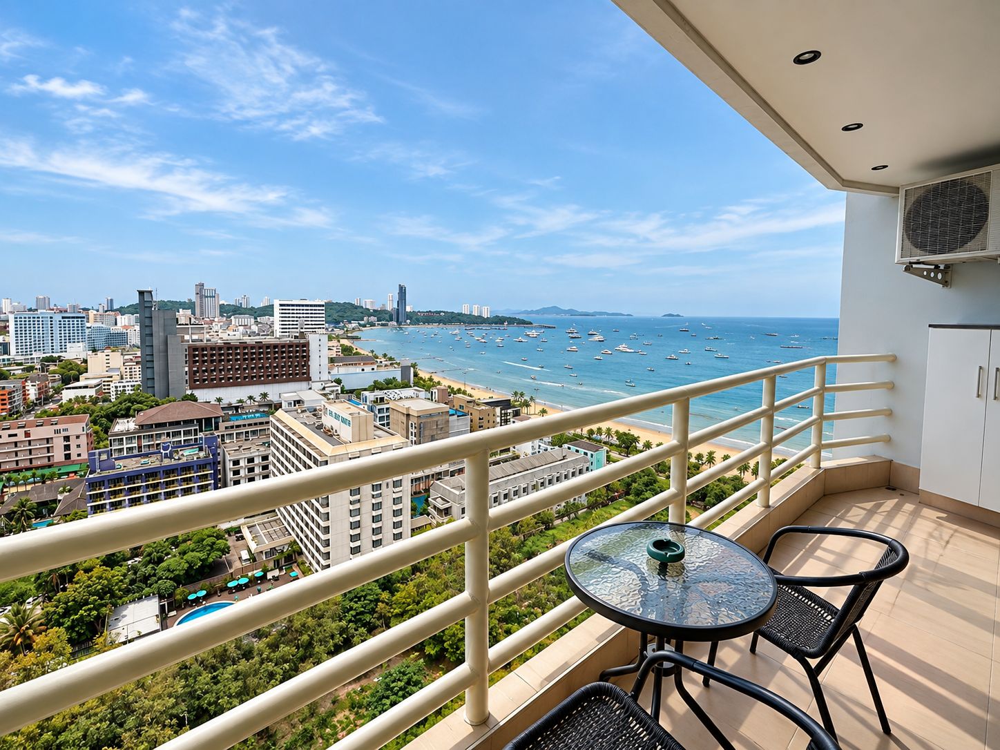 Uitzicht vanaf balkon